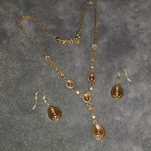 Gold lariat necklace set